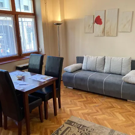 Halkoz Apartment Debrecen Extérieur photo