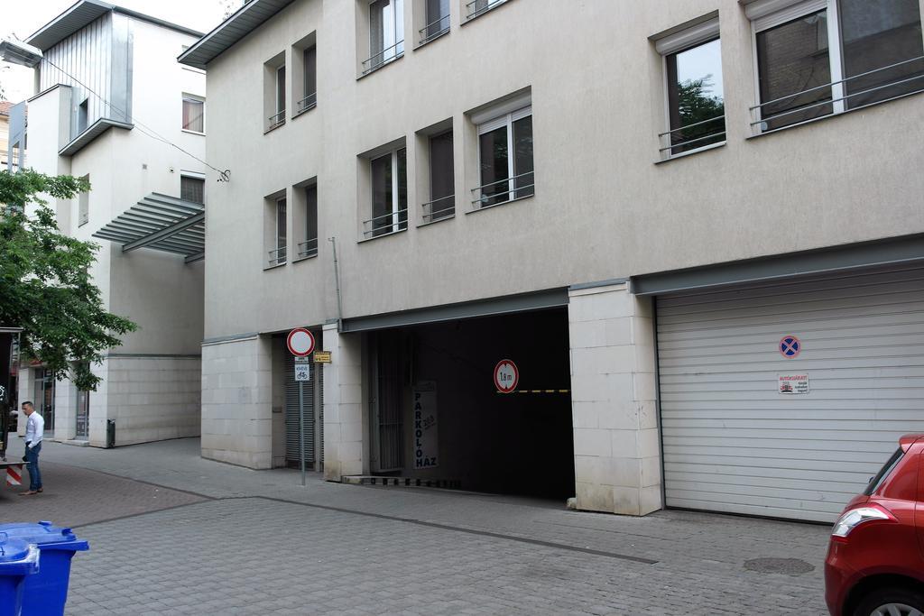 Apartment Halkoz